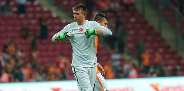 Devre arasında ManU'ya gidiyor