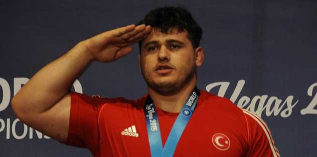 Rıza ve Selçuk yüzümüzü güldürdü