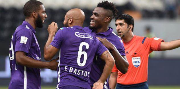 Emenike duble yaptı