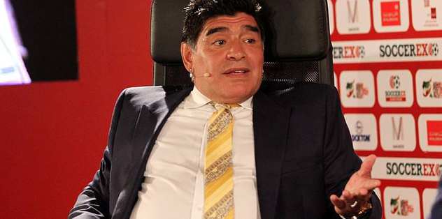 Maradona'dan Blatter ve Platini'ye: "Hırsız.."