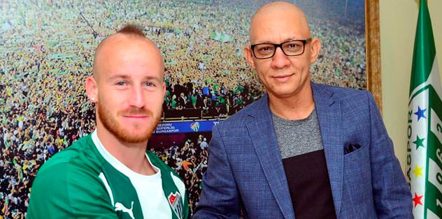 Stoch anlaşma gereği oynamıyor