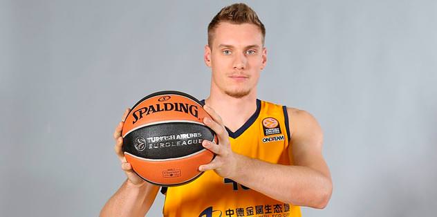 Radosevic Beşiktaş'ta
