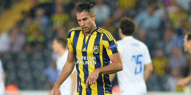 Robin van Persie ıslıklandı