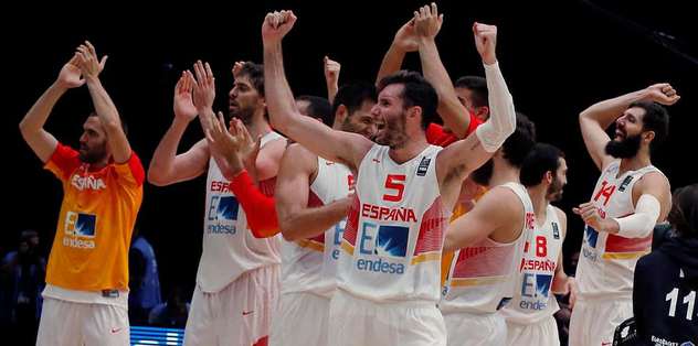 İlk finalist İspanya