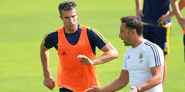 Van Persie'ye taktik