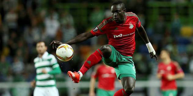 Niasse nispet yapıyor