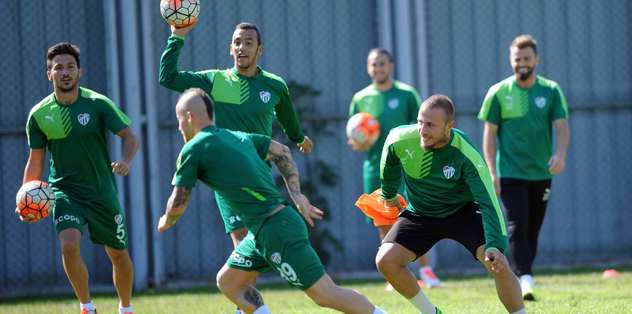 Bursaspor Rize'ye hazır