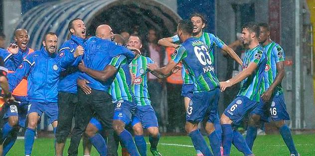 Atmacalar gole doydu