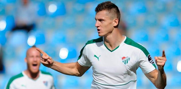 'Türkiye'ye gol atmak isterim'