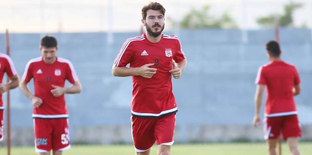 Sivasspor'da Yekta şoku