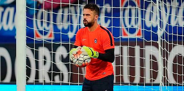 Onur formayı kaptı