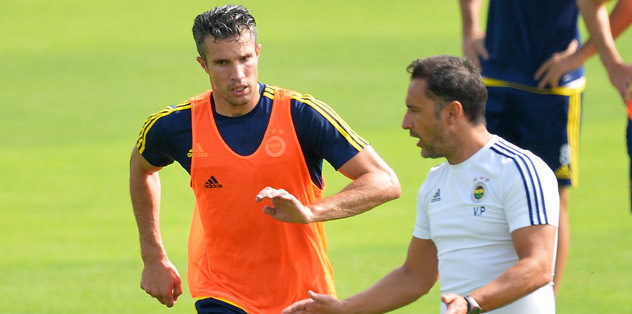 "Van Persie'yle sorunumuz yok"