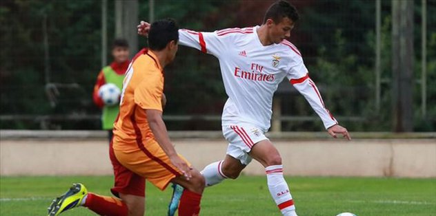 Tarihi sonuç: 11-1