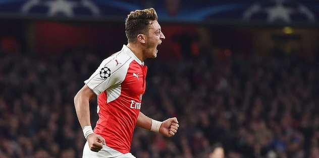 Mesut Özil altın çağını yaşıyor