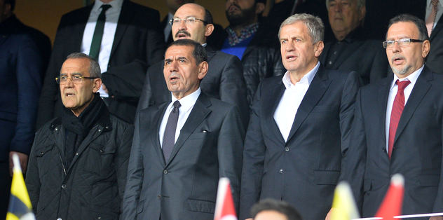 Dursun Özbek Saracoğlu'nda