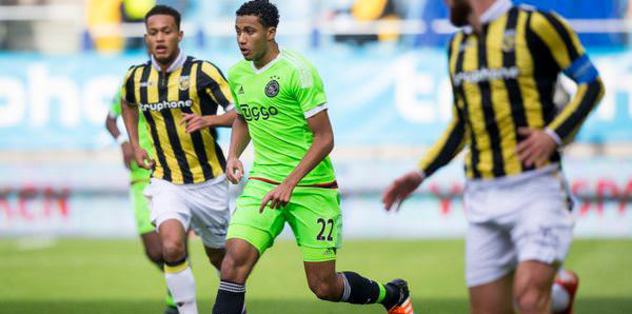 Ajax liderdiğini sürdürdü