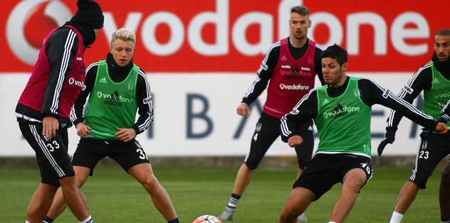 Beşiktaş'ta Kasımpaşa mesaisi sürdü