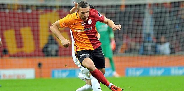 Podolski direkleri geçemedi