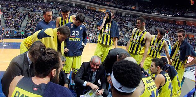 Fener, Boğa'ya diz çöktürdü
