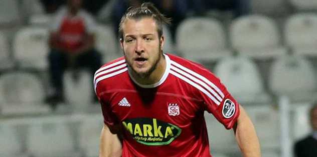 Medicana Sivasspor'da 6 futbolcu gönderildi
