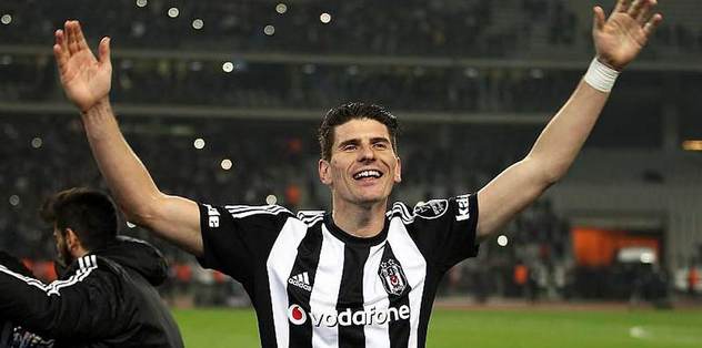 Mario Gomez'e veto
