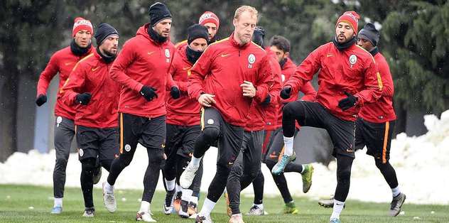 Cimbom topbaşı yaptı