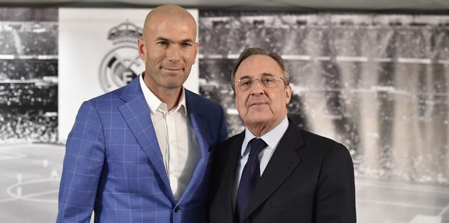 Benitez'in yerine efsane isim getirildi