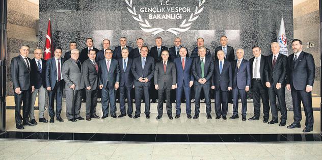 Kulüpler yasası geliyor