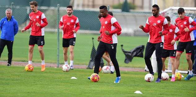 Antalyaspor, Stuttgart'la oynayacak