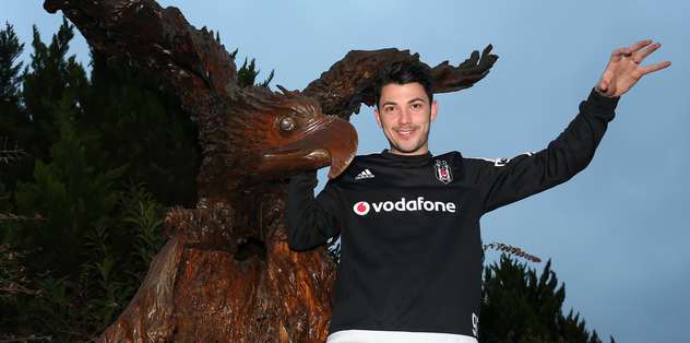 Tolgay'dan taraftara mesaj