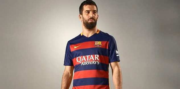 Ve Arda Turan sahnede