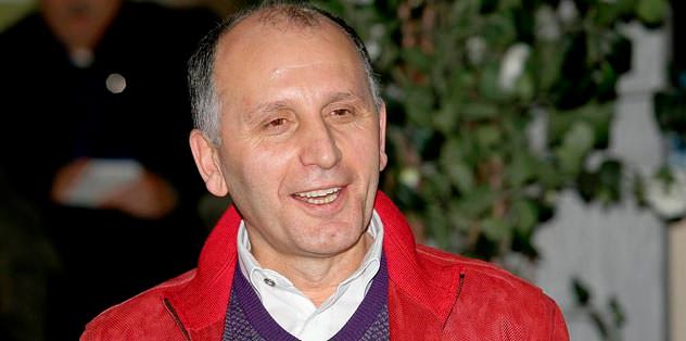 Kaliteli hoca daha çok gelir ve sponsor demek!