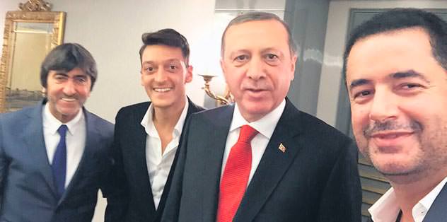 Arsenal'li Mesut, Erdoğan'ın huzurunda