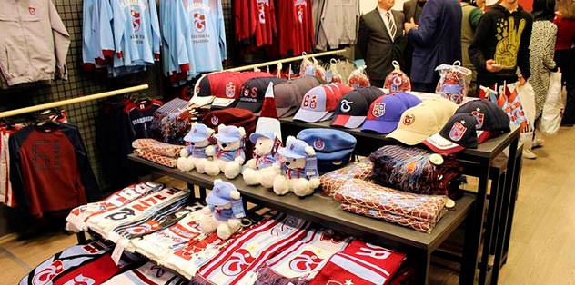 Ts Club Tır'ı Kuşadası'nda