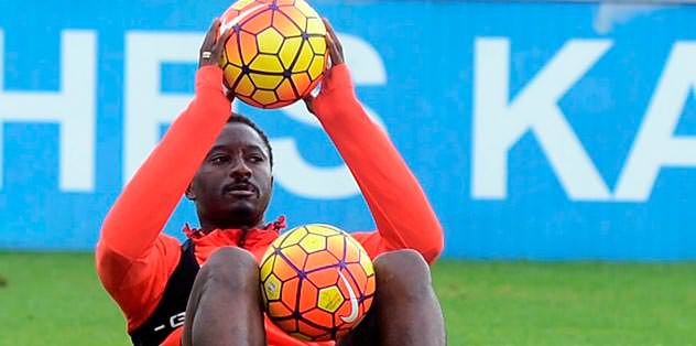 Dame N'Doye Ada yolcusu
