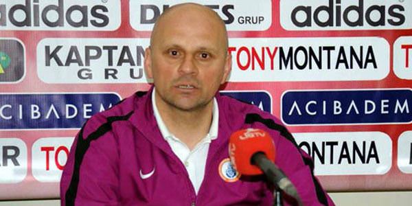 Bu sahada bu futbol müthiş