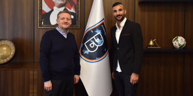 Yalçın 2 sezon daha Başakşehir'de