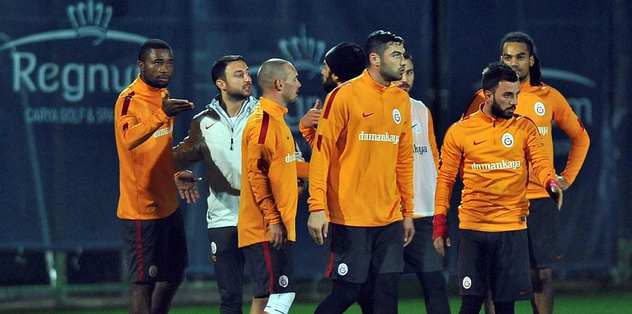 Galatasaray idmanında saha karıştı