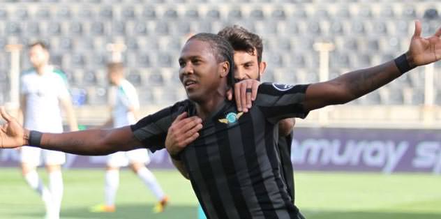 Pereira Rodallega'yı istedi