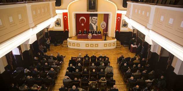 G.Saray'da tüzük devrimi