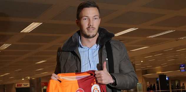 Linnes İstanbul'a geldi