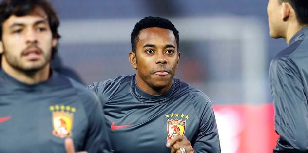 Robinho veto yedi