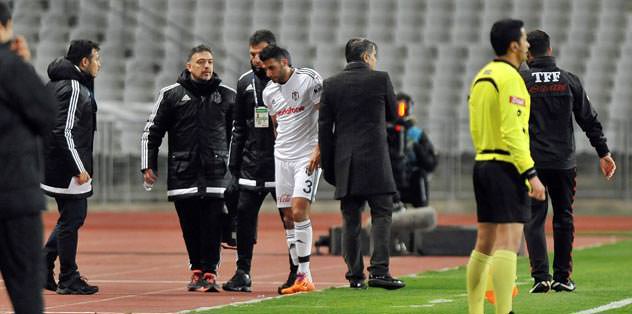İsmail Köybaşı sakatlandı