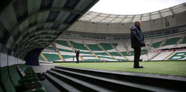 Timsah Arena yarın açılıyor