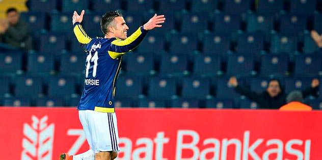 Van Persie uçuşa hazır