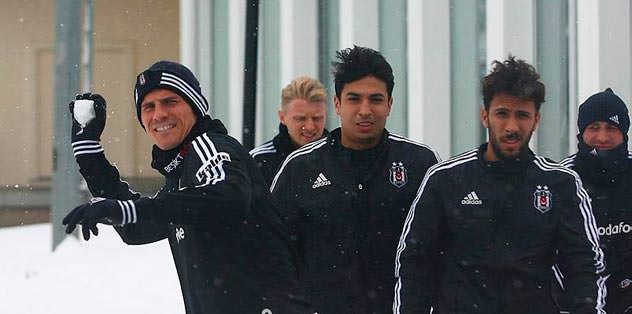 Mario Gomez'in kartopu keyfi