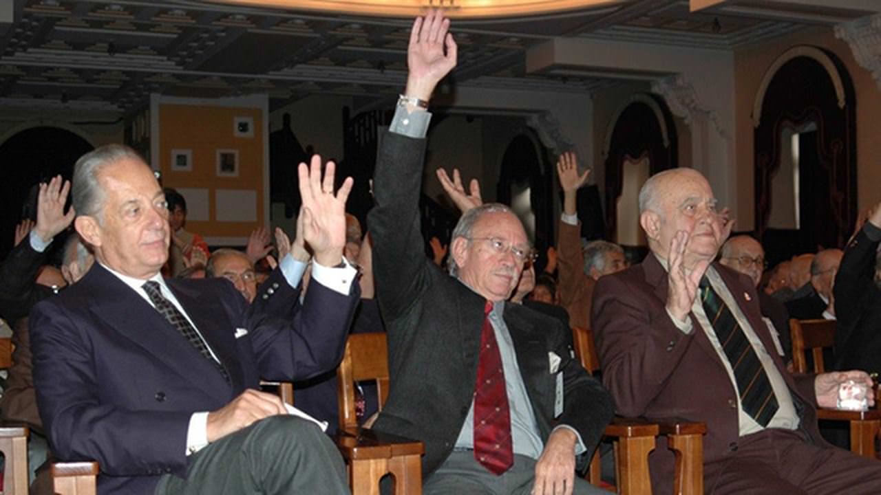 Cenazede olmaz denilen oluyor