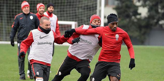 Hamit Altıntop takımdan ayrı çalıştı