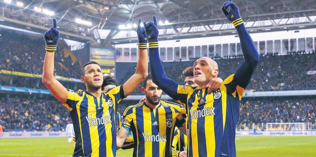 Fener arayı açıyor