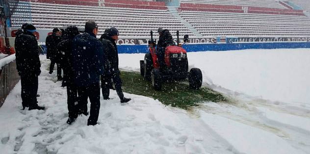 İlk erteleme açıklaması Trabzonspor'dan geldi
